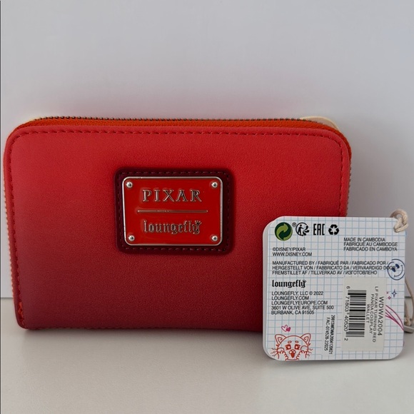 Loungefly Turning Red Disney Pixar Loungefly Wallet - NWT - Picture 3 of 17